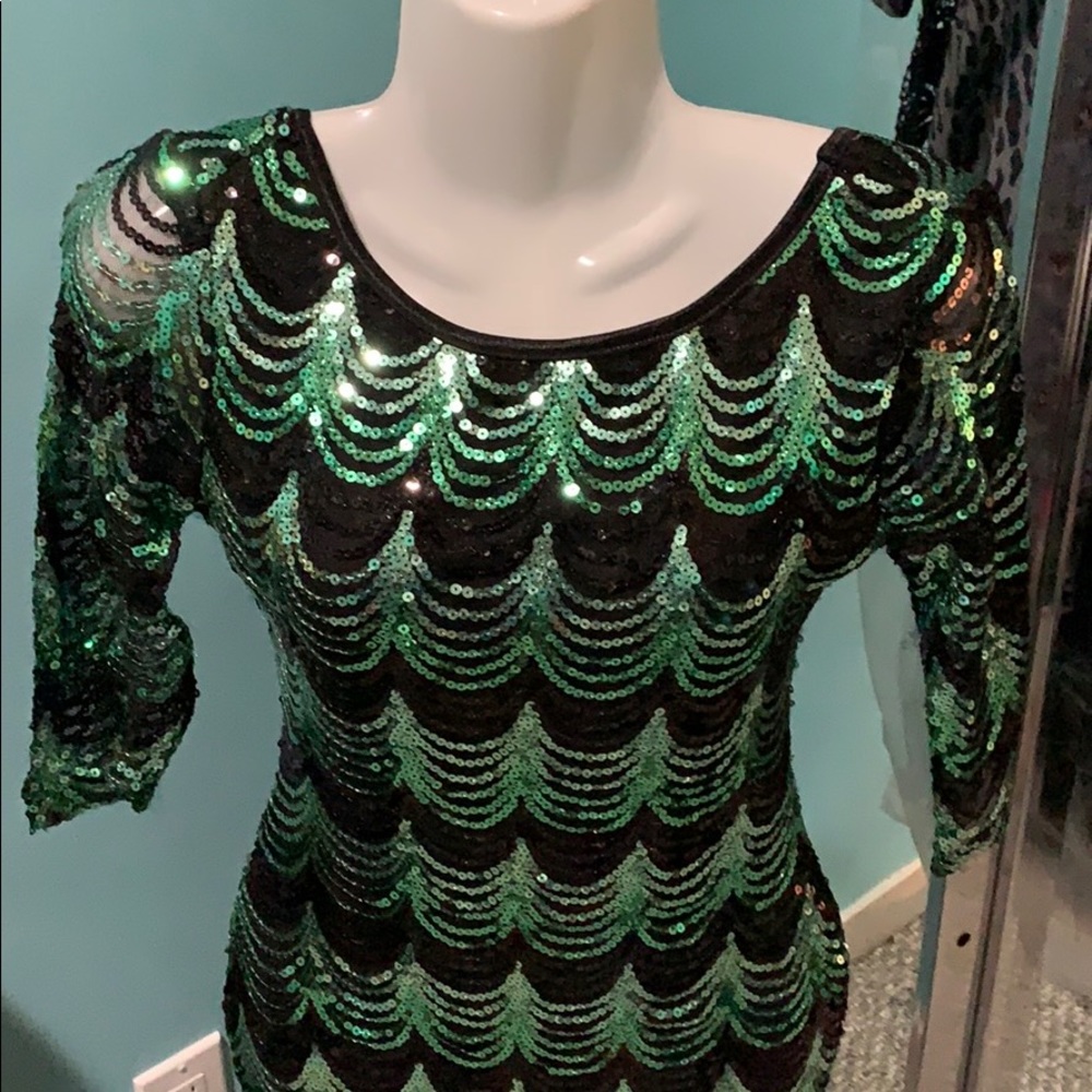 Midnight doll dress - Picture 2 of 16